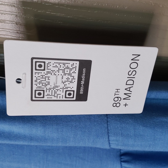 NWT 89th & Madison Blue Tiered Sleeveless Maxi Dress Size Small - Picture 4 of 9